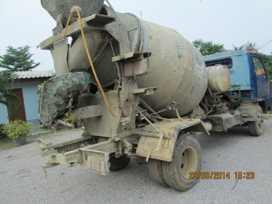 ขายด่วน รถโม่ปูน