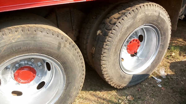 **650,000 บ.ต่อรอง**ขายแพ็คคู่ แบคโฮ KOMATSU PC120-2 ปั้มเดิม เครื่องISUZU 165 เครื่องแน่นแห้งดีแรง ไม่เยิ้ม ปั้มดีแน่น บูมอาร์มสวยไม่ปะไม่ดาม ช่วงล่างใหญ่ดี เอวใหญ่แน่นดีไม่แตก บูท โรลเลอร์ ใบแทรก สภาพดี โซ่หนาดี ระบบไฟทำใหม่ บอดี้ดีสีสันดี พร้อมใช้ พร้อ **650,000 บ.ต่อรอง**ขายแพ็คคู่ แบคโฮ KOMATSU PC120-2 ปั้มเดิม เครื่องISUZU 165 เครื่องแน่นแห้งดีแรง ไม่เยิ้ม ปั้มดีแน่น บูมอาร์มสวยไม่ปะไม่ดาม ช่วงล่างใหญ่ดี เอวใหญ่แน่นดีไม่แตก บูท โรลเลอร์ ใบแทรก สภาพดี โซ่หนาดี ระบบไฟทำใหม่ บอดี้ดีสีสันดี พร้อมใช้ พร้อ