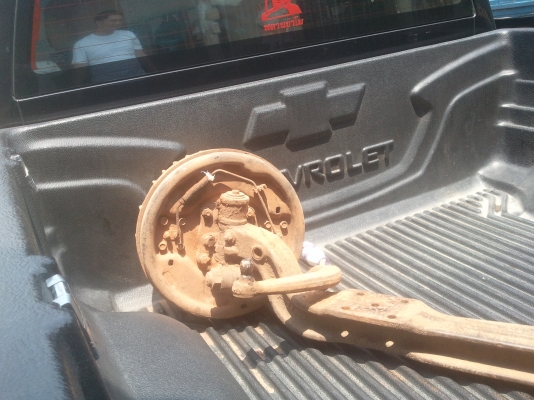 ต้องการขายคานหน้าอีซูซุ115แท้ห้างน็อต6รู