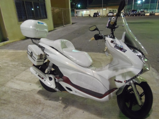 ขาย HONDA PCX 150 CC แต่งแนวทัวร์ริ่ง