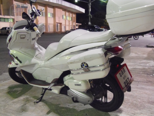 ขาย HONDA PCX 150 CC แต่งแนวทัวร์ริ่ง