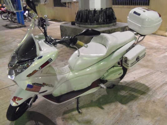 ขาย HONDA PCX 150 CC แต่งแนวทัวร์ริ่ง