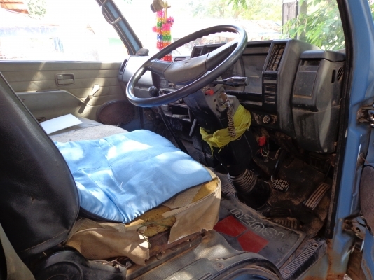 ขาย ISUZU NKR 110 HP เครื่อง 4BE1 ยกหัวได้ ยาว 3.20 ม.
