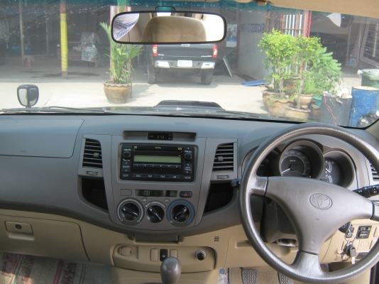 ขาย vigo 2.5 vn Prerunner