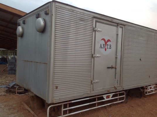 ตู้บรรทุก  ยาว 5 เมตร ประตู 3 บาน