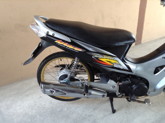 ขาย!!!เวฟ125s สต๊าทมือ ปี46 รถเครื่องดีคับ ทะเบียนครบ