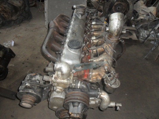 เครื่องhinoeh700