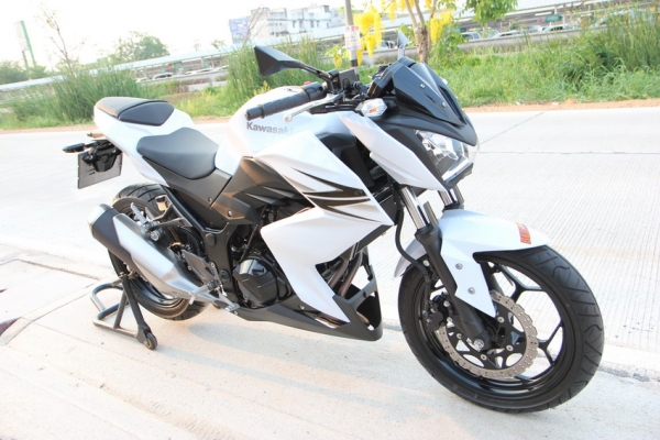 ขาย Z250 ปี2013 รถใหม่ ป้ายแดง ทะเบียนพร้อมโอน