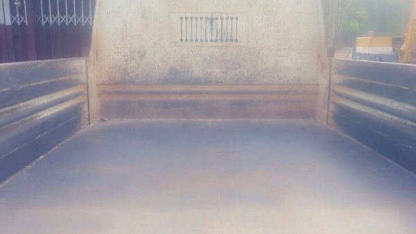 รถอีซูซุ 6 ล้อดั้ม NKR 100 แรงม้า. ปี 49 สนใจติดต่อ 081 - 6079515 รถอีซูซุ 6 ล้อดั้ม NKR 100 แรงม้า. ปี 49 สนใจติดต่อ 081 - 6079515