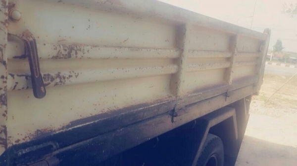 รถอีซูซุ 6 ล้อดั้ม NKR 100 แรงม้า. ปี 49 สนใจติดต่อ 081 - 6079515 รถอีซูซุ 6 ล้อดั้ม NKR 100 แรงม้า. ปี 49 สนใจติดต่อ 081 - 6079515