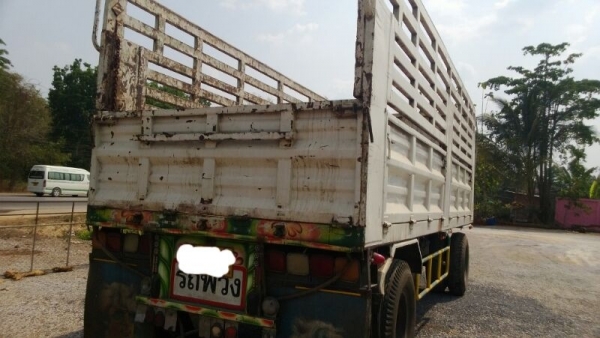 ขายหางพ่วง พนัส 2 เพลา. ปี 38 ( ไม่ดั้ม ) สนใจติดต่อ 081 - 6079515 ขายหางพ่วง พนัส 2 เพลา. ปี 38 ( ไม่ดั้ม ) สนใจติดต่อ 081 - 6079515