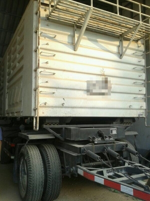 รถอีซูซุ 10 ล้อดั้ม 360 แรงม้า. ปี 56 ( ขายแม่ , ลูก ) ( รถวิ่ง 9,600 กม. ) สนใจติดต่อ 081 - 6079515 รถอีซูซุ 10 ล้อดั้ม 360 แรงม้า. ปี 56 ( ขายแม่ , ลูก ) ( รถวิ่ง 9,600 กม. ) สนใจติดต่อ 081 - 6079515