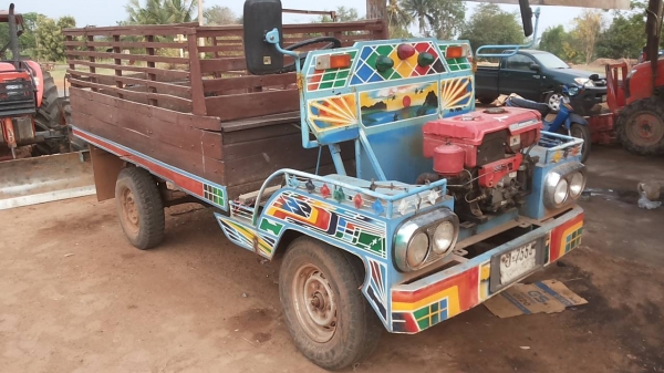 **59,000 บ.ต่อรอง**ขาย แต๋น4ล้อ เครื่องKUBOTA ET11แรง เครื่องดี แรง แน่น สตาร์ทง่าย ช่วงล่างเดิมๆ ดัทสัน คัสซีหน้า4 เกียร์JK พ.ธรรมดา กระบะพื้นไม้คอกไม้เตี้ย กว้าง 1.60ม.ยาว 3.0ม.พื้นดีคอกดีไม่ผุ พร้อมใช้ พร้อมลุยงาน เอกสารเล่มทะเบียน ราคาต่อรองได้เด้อ พี