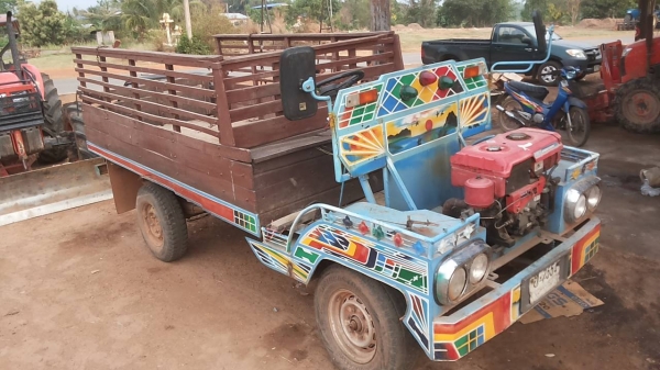 **59,000 บ.ต่อรอง**ขาย แต๋น4ล้อ เครื่องKUBOTA ET11แรง เครื่องดี แรง แน่น สตาร์ทง่าย ช่วงล่างเดิมๆ ดัทสัน คัสซีหน้า4 เกียร์JK พ.ธรรมดา กระบะพื้นไม้คอกไม้เตี้ย กว้าง 1.60ม.ยาว 3.0ม.พื้นดีคอกดีไม่ผุ พร้อมใช้ พร้อมลุยงาน เอกสารเล่มทะเบียน ราคาต่อรองได้เด้อ พี