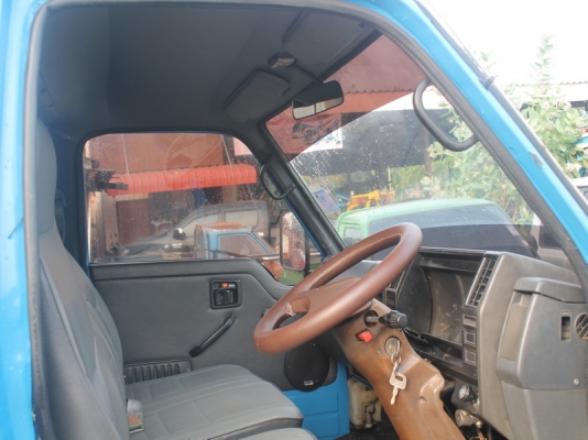 อีซูซุ บัดดี้ สภาพดีมากรถราชการของประมงจังหวัดน่าน ภายในสวยเดิมๆ อีซูซุ บัดดี้ สภาพดีมากรถราชการของประมงจังหวัดน่าน ภายในสวยเดิมๆ