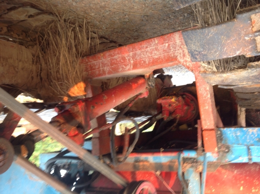 ขายรถเกี่ยวข้าว เครื่องEH700 รถแรงแทรคสวยๆพร้อมใช้งาน ขายรถเกี่ยวข้าว เครื่องEH700 รถแรงแทรคสวยๆพร้อมใช้งาน