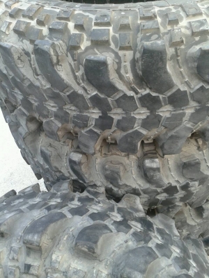 5,900 ตะขาบ 5 ตัว (35 x 10.5R16 ปี10)