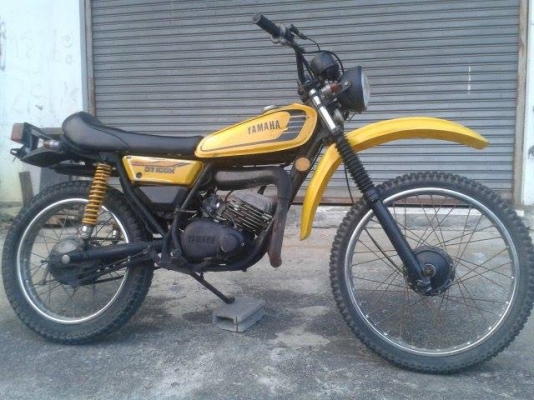 ขาย yamaha dt100 เดิมๆ ทะเบียนเต็ม พร้อมโอน พร้อมใช่งาน รถอยู่ กรุงเทพคับ แถวดอนเมือง ขาย yamaha dt100 เดิมๆ ทะเบียนเต็ม พร้อมโอน พร้อมใช่งาน รถอยู่ กรุงเทพคับ แถวดอนเมือง