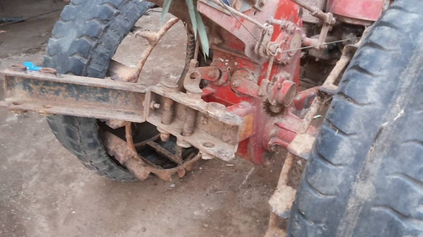 ***ขายแล้วครับขอบคุณ Truck2hand ขายรถไถเดินตาม เครื่อง KUBOTA ET 11.5แรง เครื่องดี แน่นดี แรง สตาร์ทง่าย แถม ล้อยาง คราด ใบดัน พร้อมใช้ พร้อมลุยงาน ราคาต่อรองได้นิดหน่อยครับ พี่น้องครับ ***ขายแล้วครับขอบคุณ Truck2hand ขายรถไถเดินตาม เครื่อง KUBOTA ET 11.5แรง เครื่องดี แน่นดี แรง สตาร์ทง่าย แถม ล้อยาง คราด ใบดัน พร้อมใช้ พร้อมลุยงาน ราคาต่อรองได้นิดหน่อยครับ พี่น้องครับ