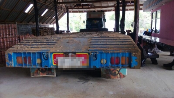 ขายหาง โรเบส  2 เพลา.  ปี 52  สนใจติดต่อ 081 - 6079515