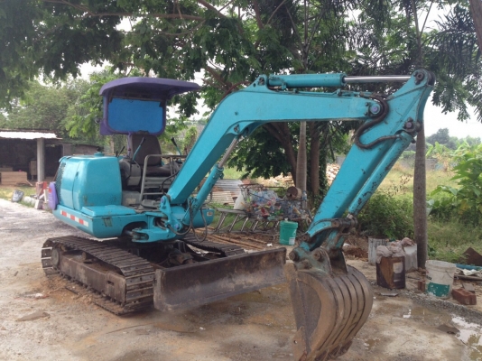 รถขุดโคมัสสุpc25สถาพดี พร้อมใช้