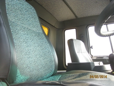 ขายหกล้อ FF1J เครื่อง JO8C เทอร์โบ ปี 46 ตู้ 10 บาน 7.2 m โทร 088-4501277