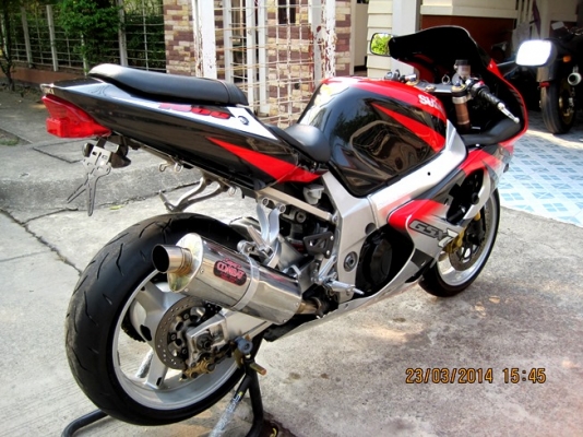 <<<<<<<<<< SUZUKI GSXR1000 K2 >>>>>>>>>>