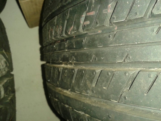 ยางป่าว205 70R15บิดโตนดูราวิด611ปี12สภาพงามๆ