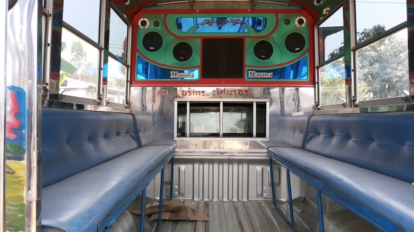 ขาย กระบะ VIGO 3.0หัวเดียว พร้อมหลังคาโดยสารเครื่องเสียงชุดใหญ่ สภาพสวยวิ่งน้อย