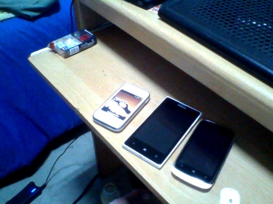 ขายมือถือ3เครื่อง