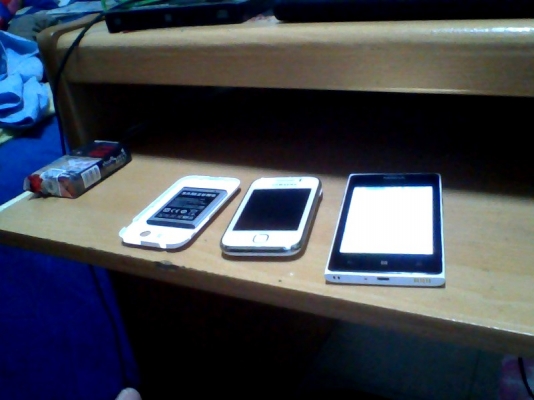ขายมือถือ3เครื่อง