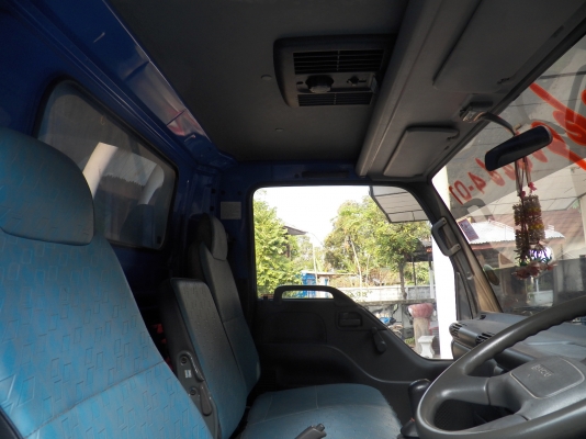 ขายรถบรรรทุกหกล้ออีซซู  npr130   แรงปี47  ราคา685000 บาท