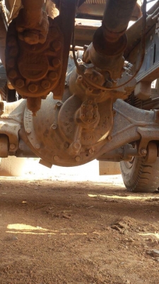 ขายรถสิบล้อ  หัวลาก ISUZU DECA GXZ 320 HP EURO2 ปี 47 รถสวยเดิมบาง พร้อมใช้งานสุดๆราคาต่อรองได้