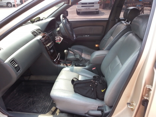 nissan cefiro A32 nissan cefiro A32