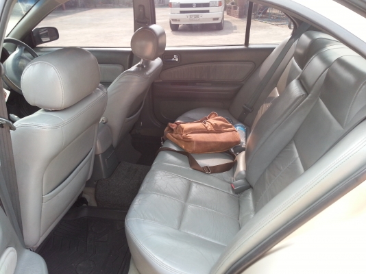 nissan cefiro A32 nissan cefiro A32