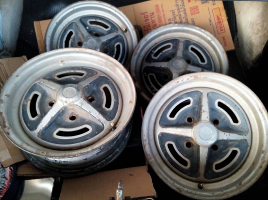 ต้องการขายรถ ford escort mk1 55,000 บาท