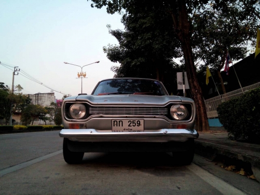 ต้องการขายรถ ford escort mk1 55,000 บาท ต้องการขายรถ ford escort mk1 55,000 บาท