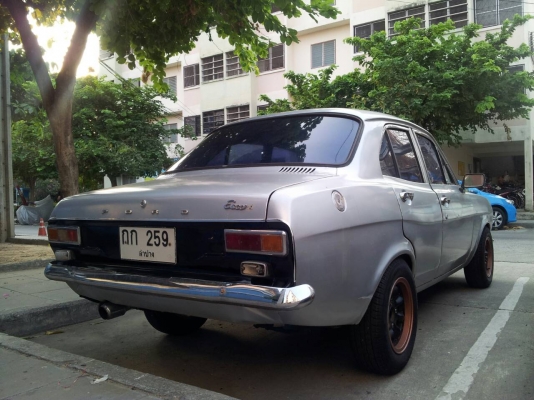 ต้องการขายรถ ford escort mk1 55,000 บาท ต้องการขายรถ ford escort mk1 55,000 บาท