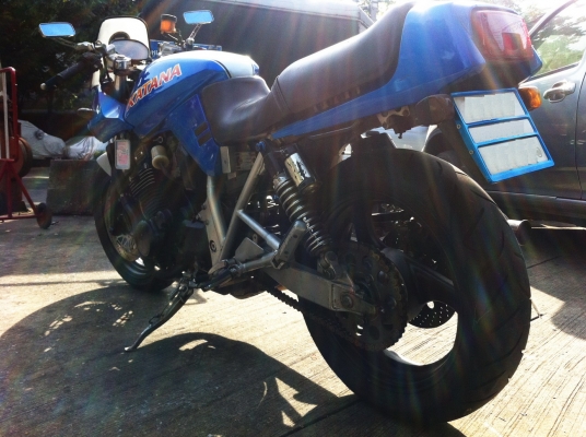 ขาย SUZUKI KATANA 400 ทะเบียนโอน ขาย SUZUKI KATANA 400 ทะเบียนโอน