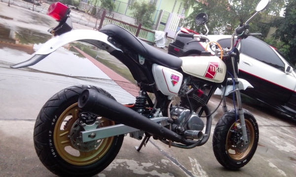 ขาย GL-X 125 แนว ape