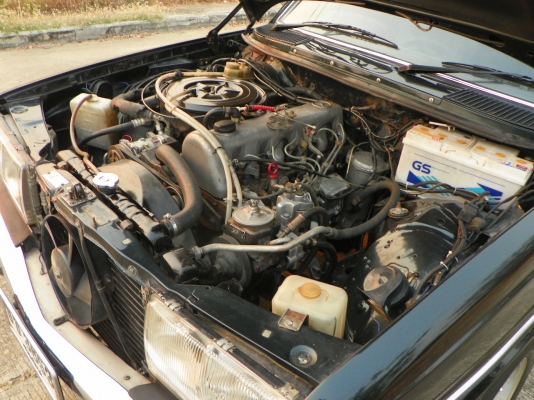 ลดราคาขายถูก BENZ 300D โฉม W123 สภาพดี พร้อมใช้งาน