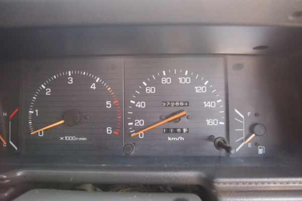 ขายถูก TOYOTA HERO LN56 4ประตู (แค็ปเล็ก) ปี90