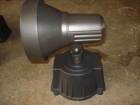 ไฟสนามส่องต้นไม้กันน้ำ ของใหม่ขายเหมาๆ