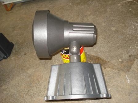 ไฟสนามส่องต้นไม้กันน้ำ ของใหม่ขายเหมาๆ