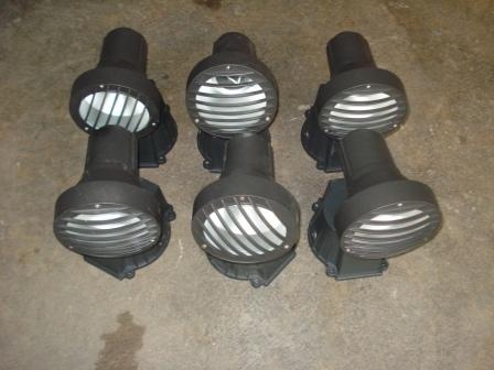 ไฟสนามส่องต้นไม้กันน้ำ ของใหม่ขายเหมาๆ