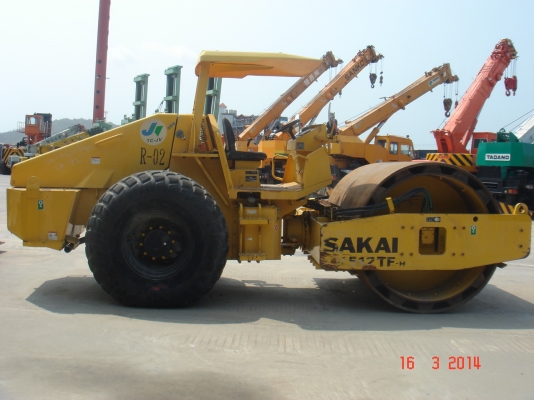 รถบดดิน SAKAIรุ่น SV512TF-H นำเข้าจากญี่ปุ่น