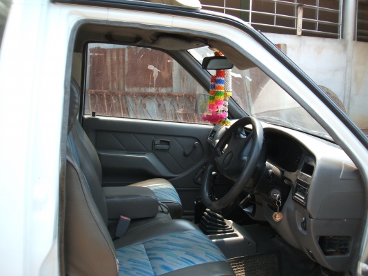 ขายรถปิคอัพ อีซูซุ 2500 เทอร์โบ