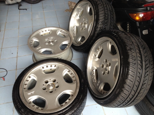 oz racingขอบ18หน้า9หลัง10อ๊อฟ35กับ38 5รู114 italyแท้ๆ