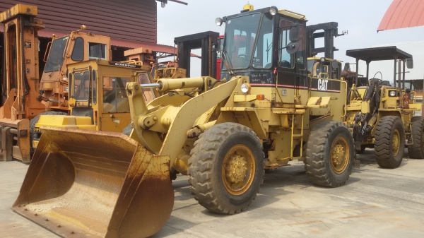 รถตักดิน CAT / 926 นำเข้าจากญี่ปุ่น