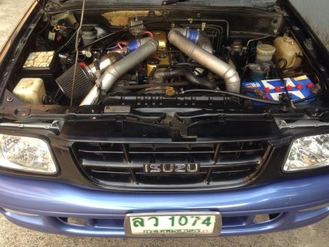 Isuzu Rodeo 4WD cab Isuzu Rodeo 4WD cab